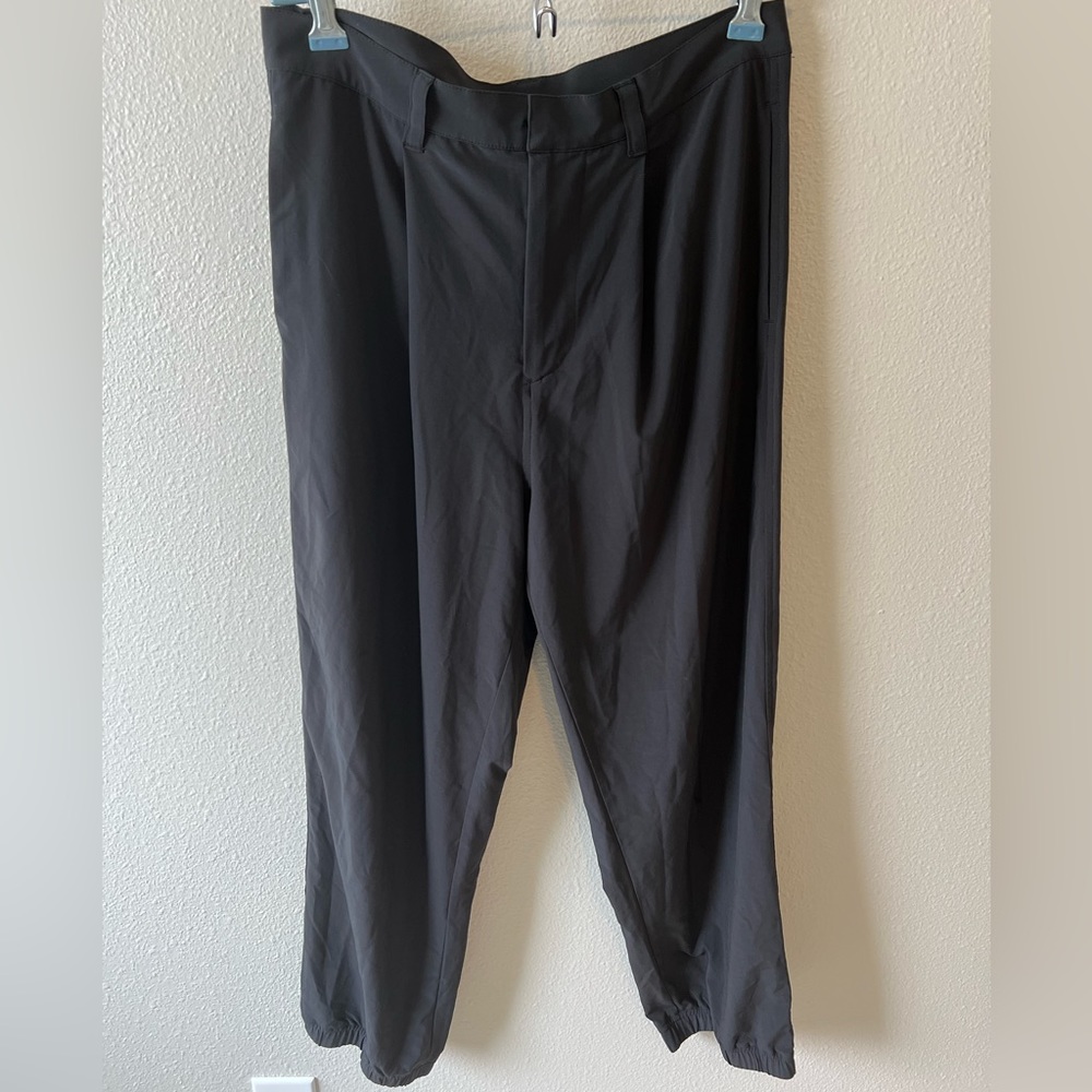 Lululemon Lab street wear